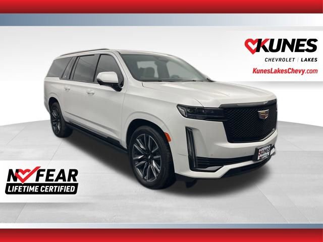 Used 2024 Cadillac Escalade ESV Sport Platinum AWD/4WD image 1