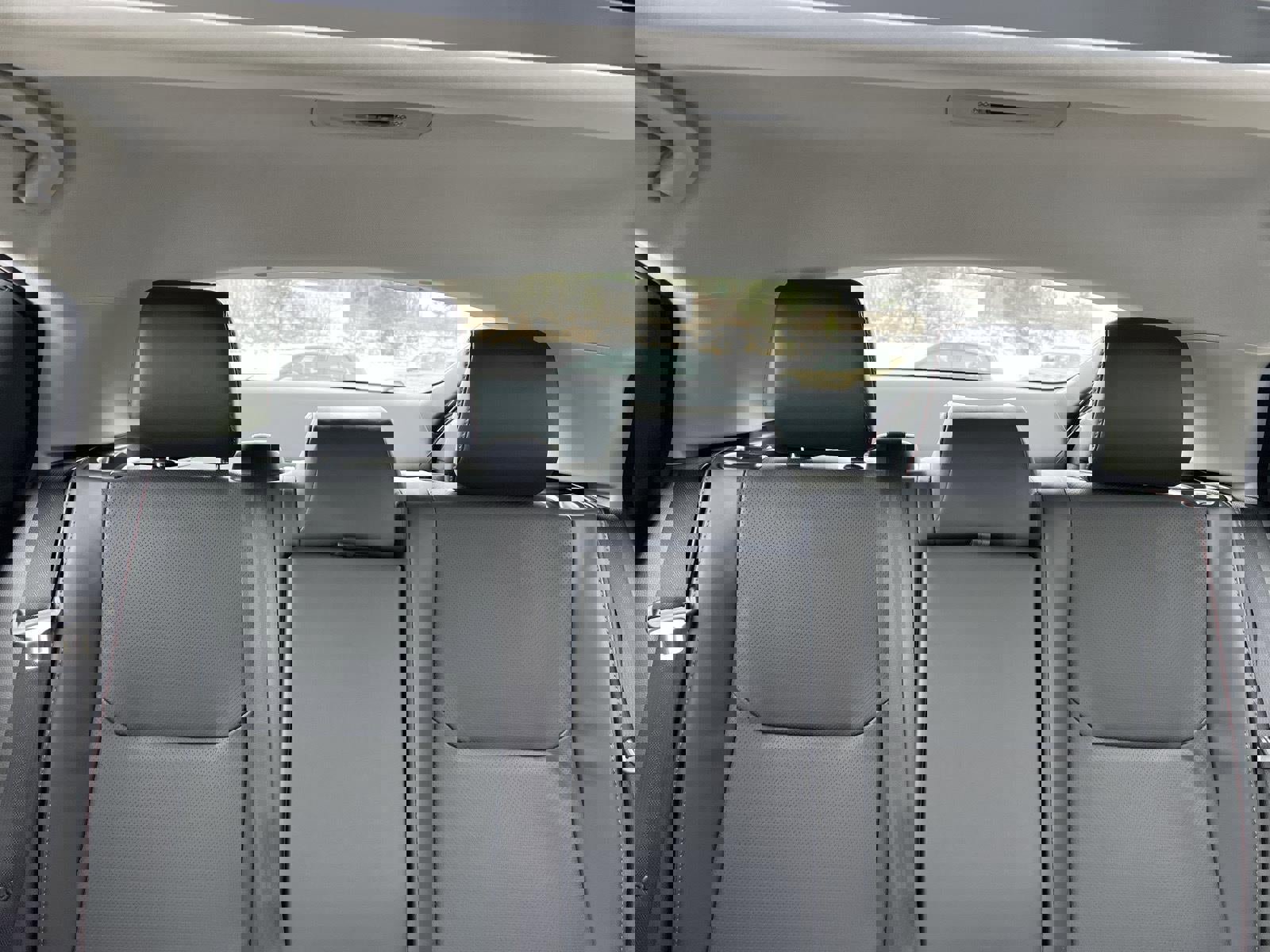 Used 2024 Toyota Prius Prime image 12