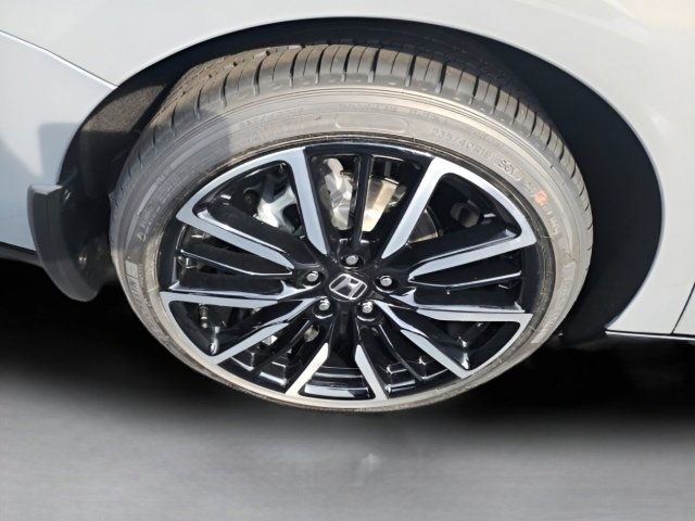 New 2025 Honda Accord Touring image 9