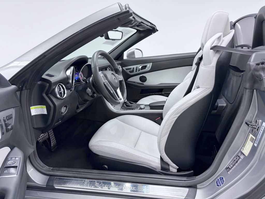 Used 2012 Mercedes-Benz SLK 350 image 14