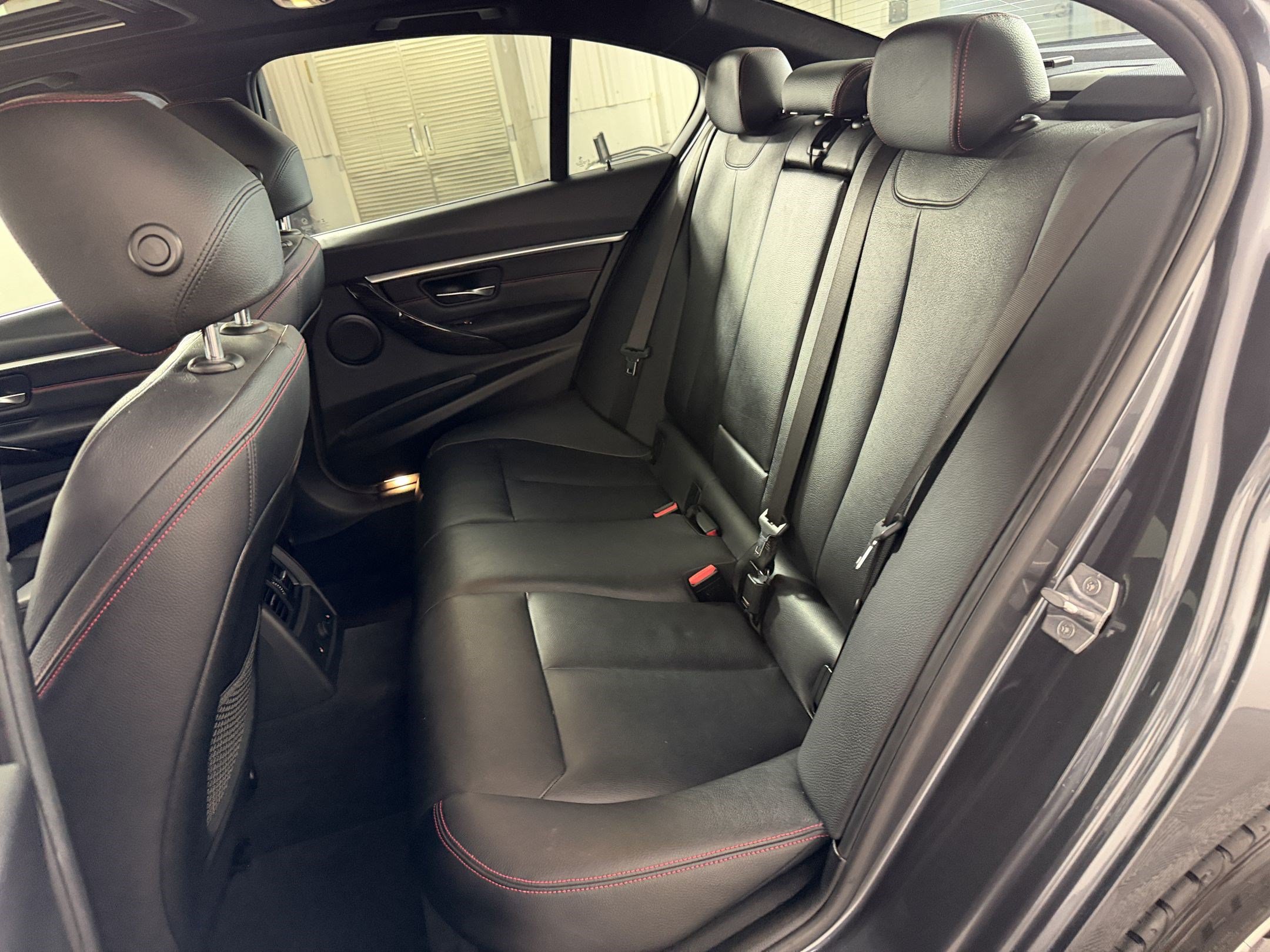 Used 2017 BMW 328d xDrive Sedan AWD/4WD image 22