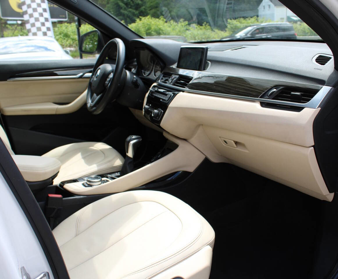 Used 2016 BMW X1 xDrive28i AWD/4WD image 39