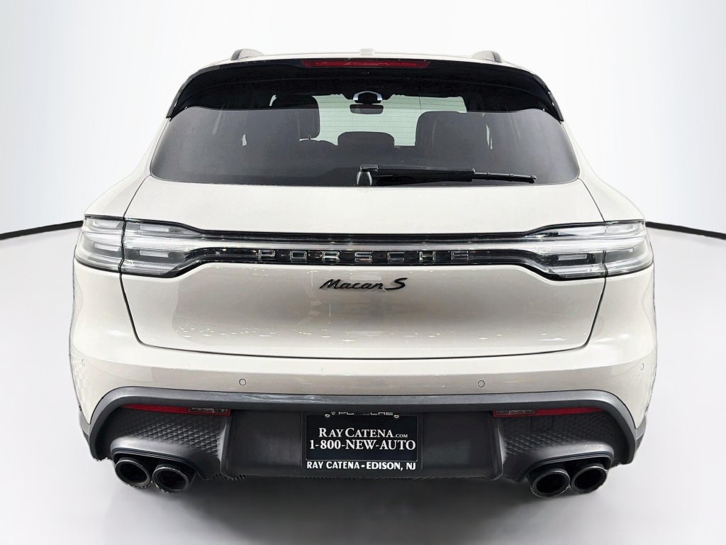 Certified 2023 Porsche Macan S AWD/4WD image 10