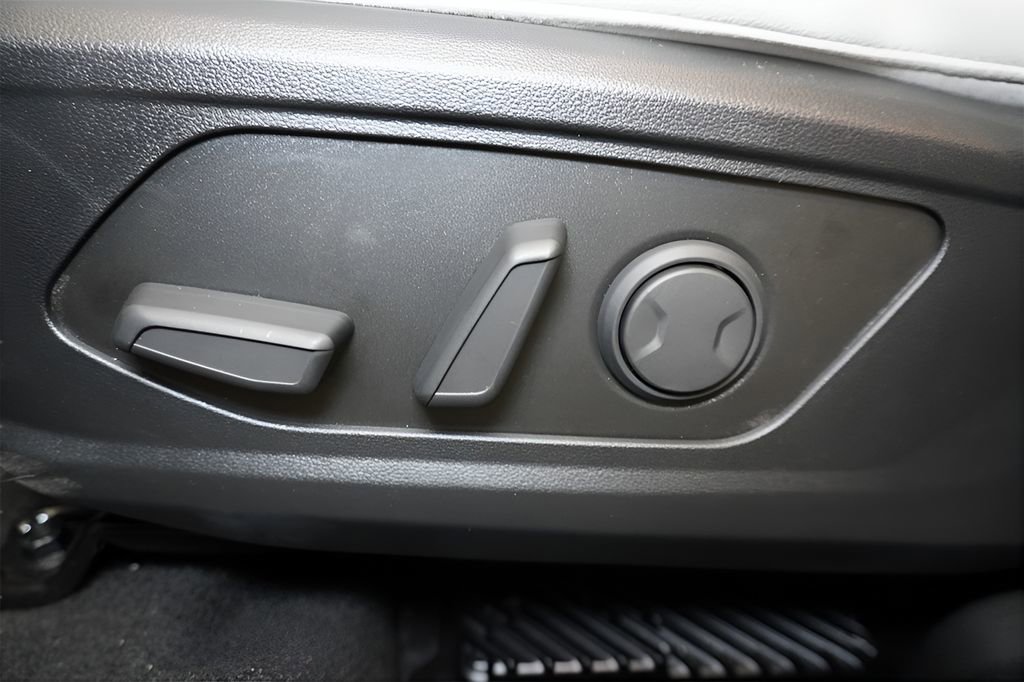 New 2026 Hyundai Tucson Limited image 9
