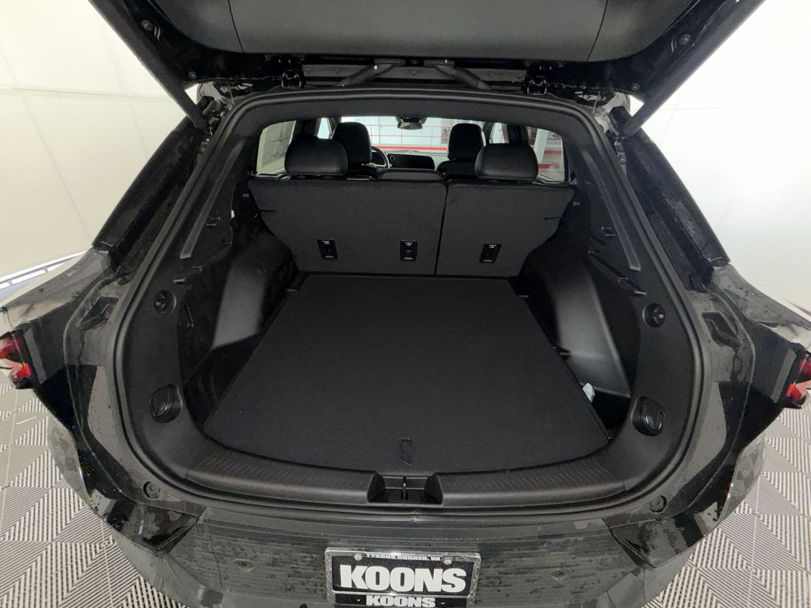 New 2026 Chevrolet Equinox EV LT AWD/4WD image 25