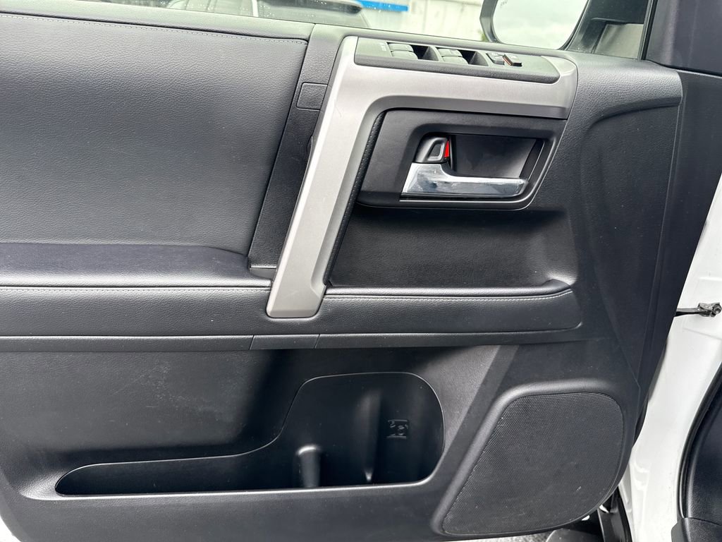 Used 2024 Toyota 4Runner SR5 AWD/4WD image 12