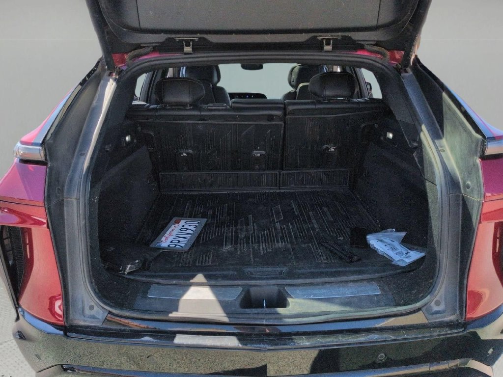 Certified 2024 Cadillac Lyriq Sport w/ LPO, Floor Liner Package RWD image 27