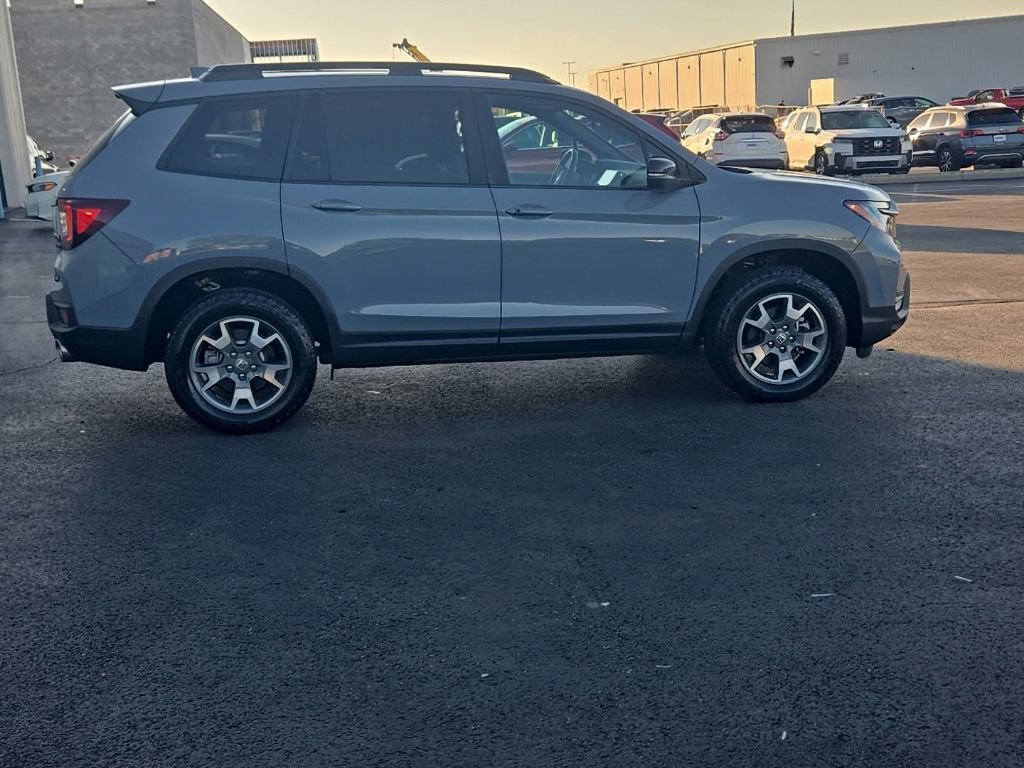 Certified 2023 Honda Passport TrailSport image 12