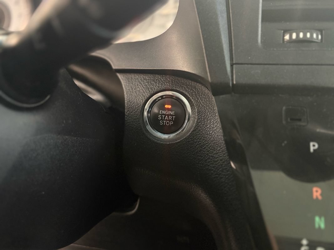 Used 2015 Toyota Sienna SE w/ SE Preferred Package FWD image 31