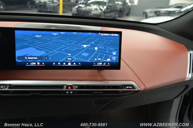 Used 2025 BMW iX M60 AWD/4WD image 31