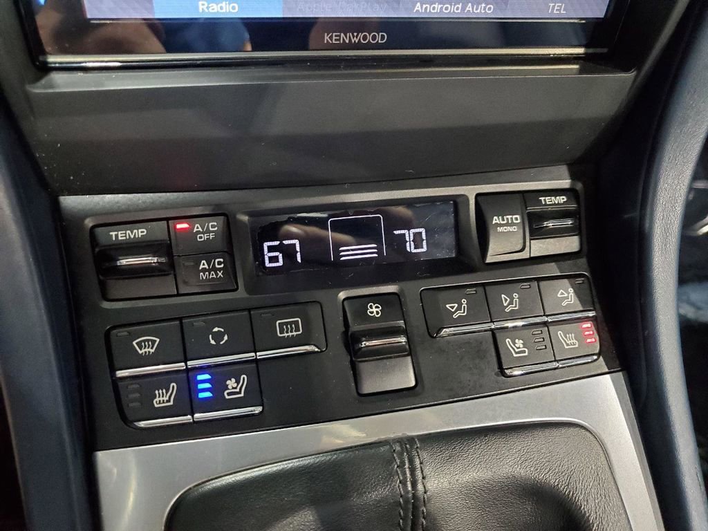 Used 2013 Porsche 911 Carrera image 34