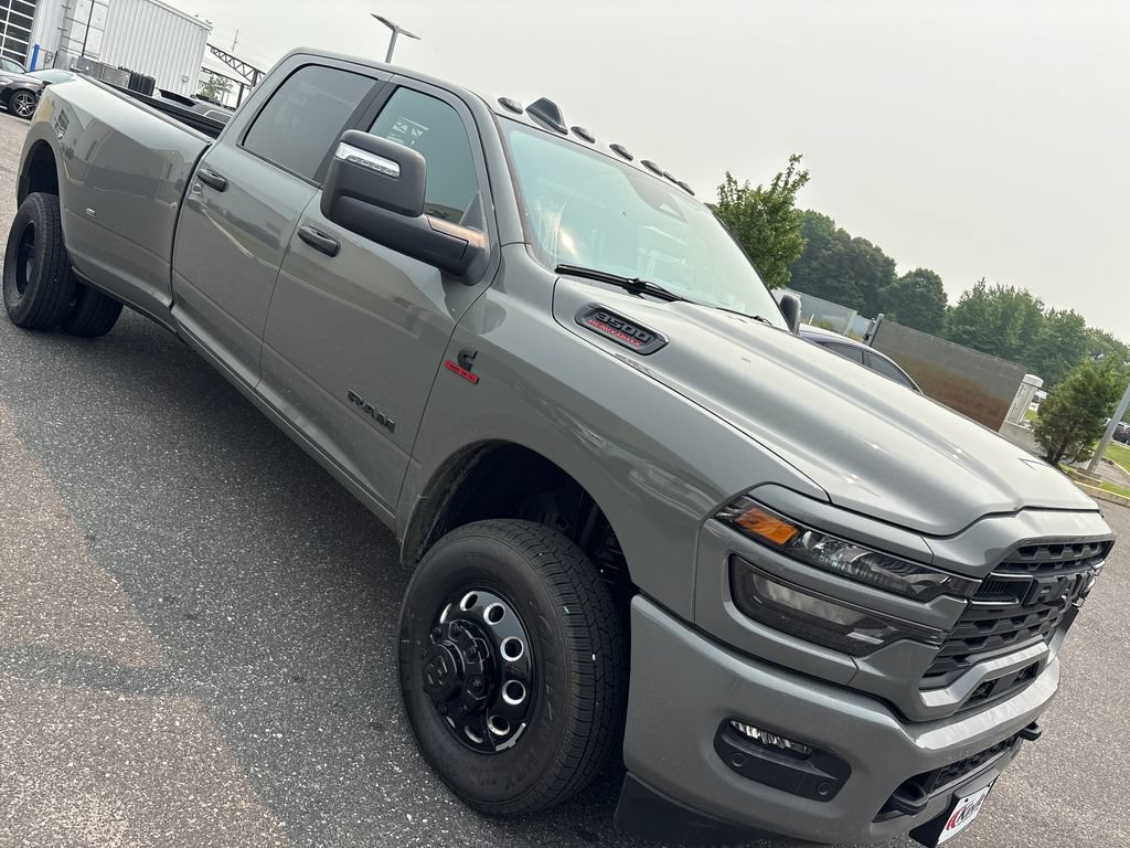New 2026 RAM 3500 Big Horn AWD/4WD image 1
