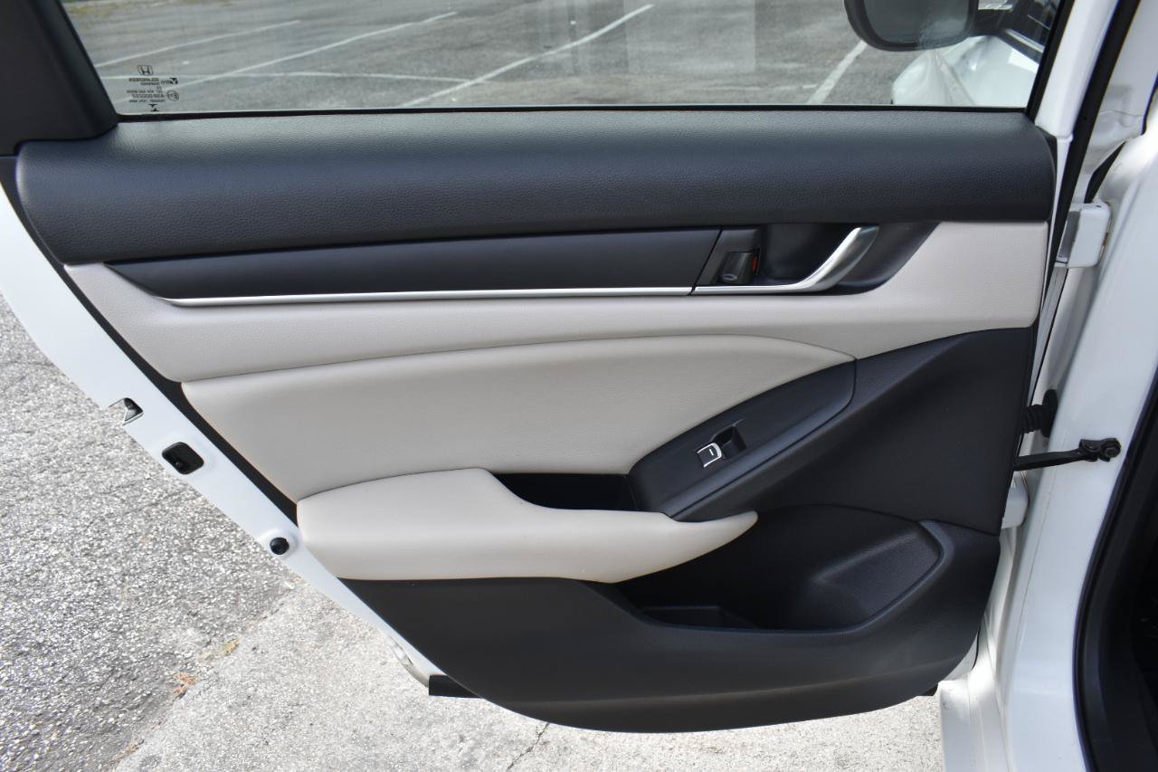 Used 2019 Honda Accord LX image 33