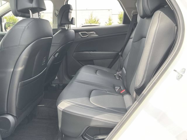 Used 2023 Kia Sportage EX AWD/4WD image 18