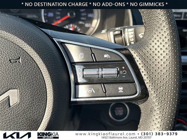 Used 2023 Kia Forte GT-Line w/ GT-Line Premium Package image 9