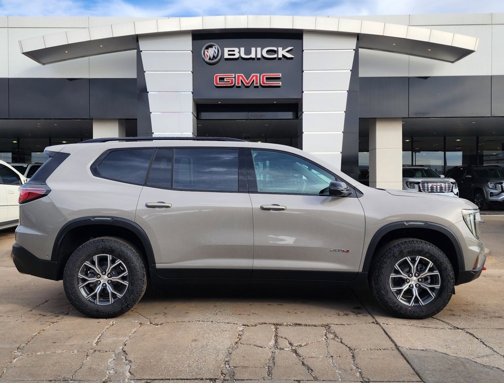 New 2026 GMC Acadia AT4 w/ Super Cruise Package image 3