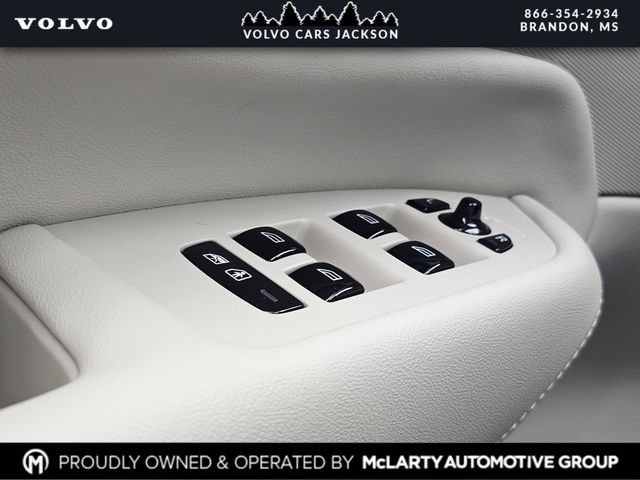 New 2026 Volvo XC90 B6 Ultra w/ Lounge Package AWD/4WD image 13