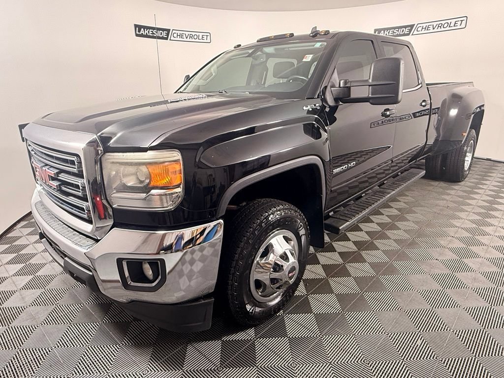 Used 2015 GMC Sierra 3500 SLE AWD/4WD image 2