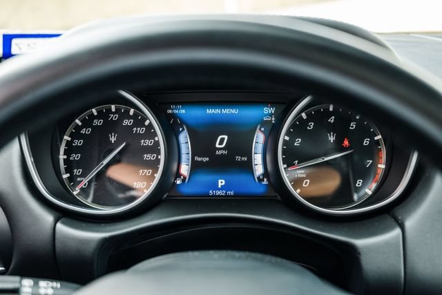Used 2017 Maserati Levante S AWD/4WD image 12