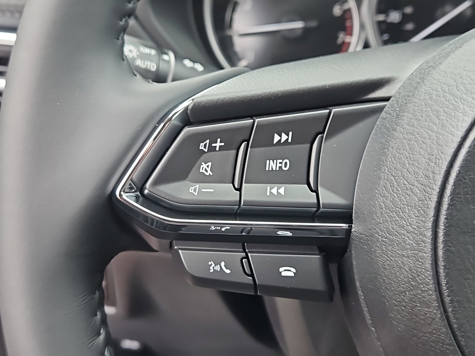 New 2025 MAZDA CX-5 AWD 2.5 S w/ Select Package image 13