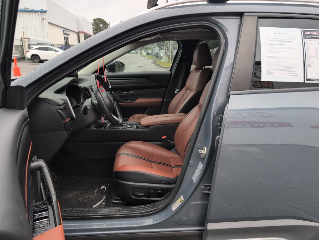Used 2023 MAZDA CX-50 Meridian Edition w/ Apex Package AWD/4WD image 10