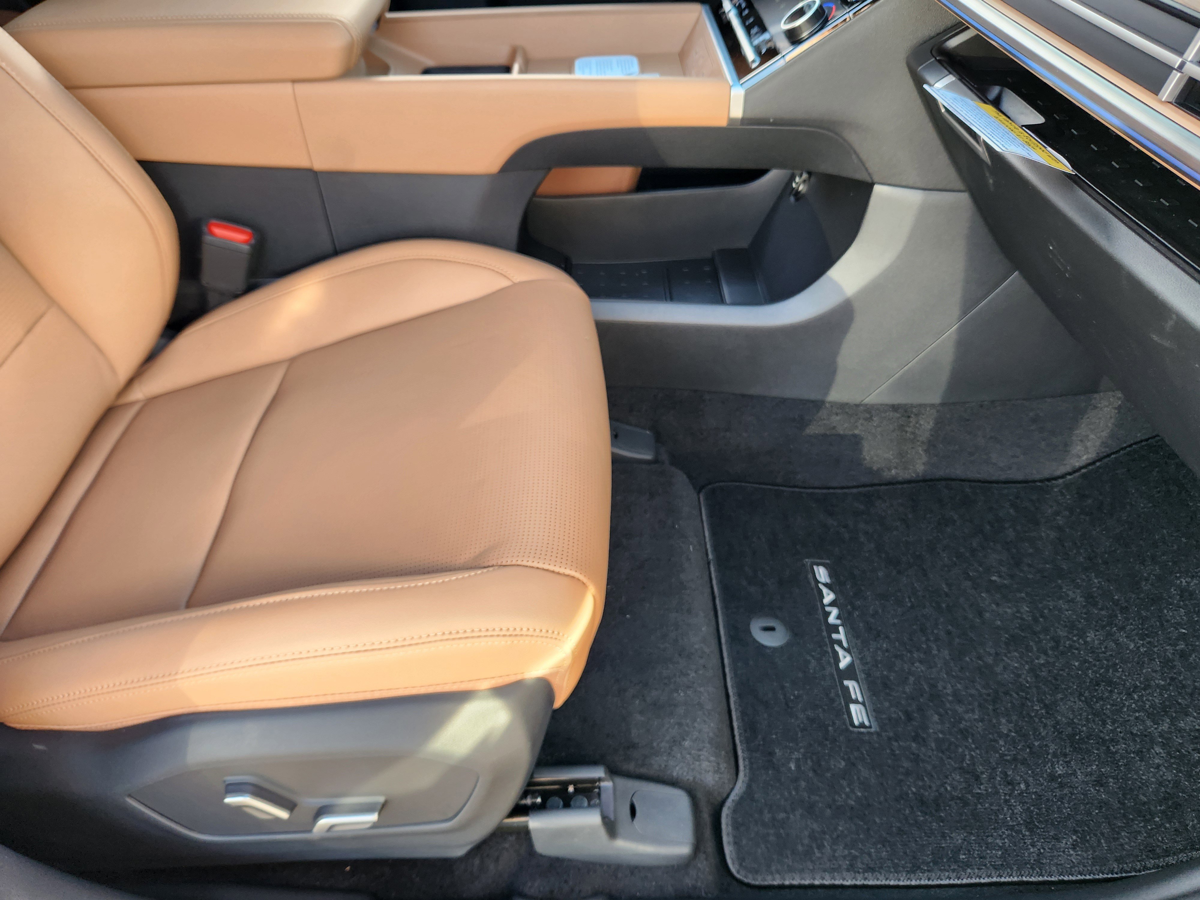 New 2026 Hyundai Santa Fe Calligraphy w/ Tow & Go Package image 15