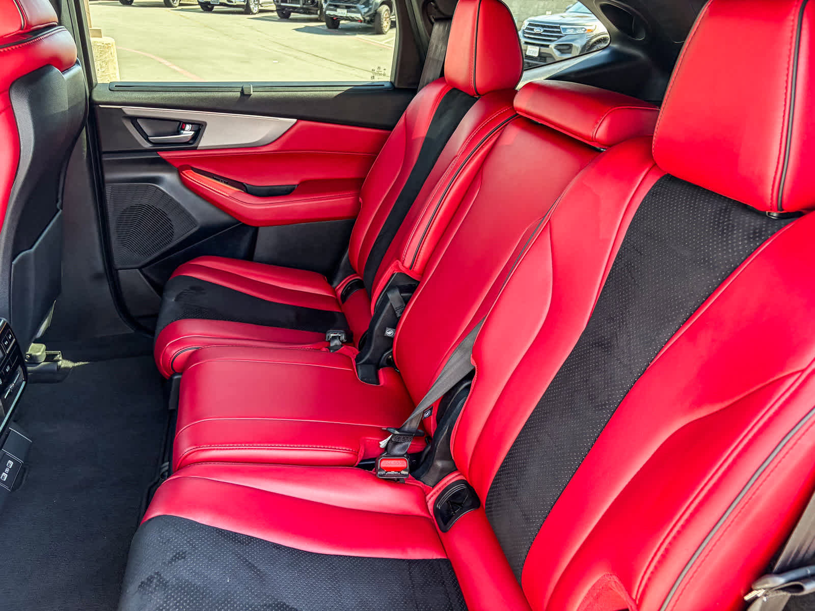 Used 2024 Acura MDX A-Spec image 17