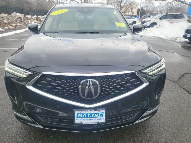 Used 2023 Acura MDX SH-AWD w/ Technology Package image 3