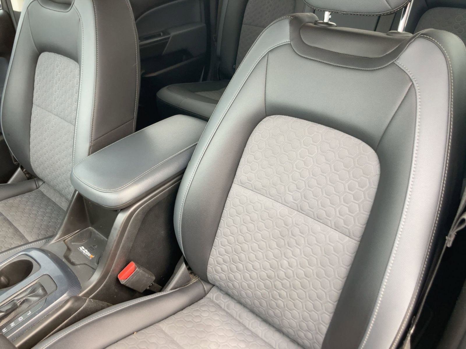 Used 2021 Chevrolet Colorado Z71 w/ Safety Package image 21