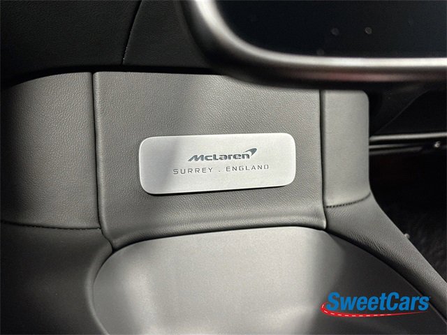 Used 2024 McLaren Artura image 27
