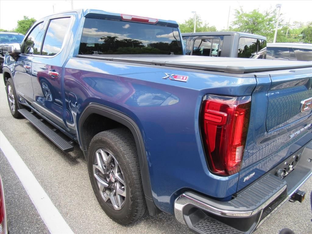 Used 2024 GMC Sierra 1500 SLT w/ X31 Off-Road Package AWD/4WD image 4