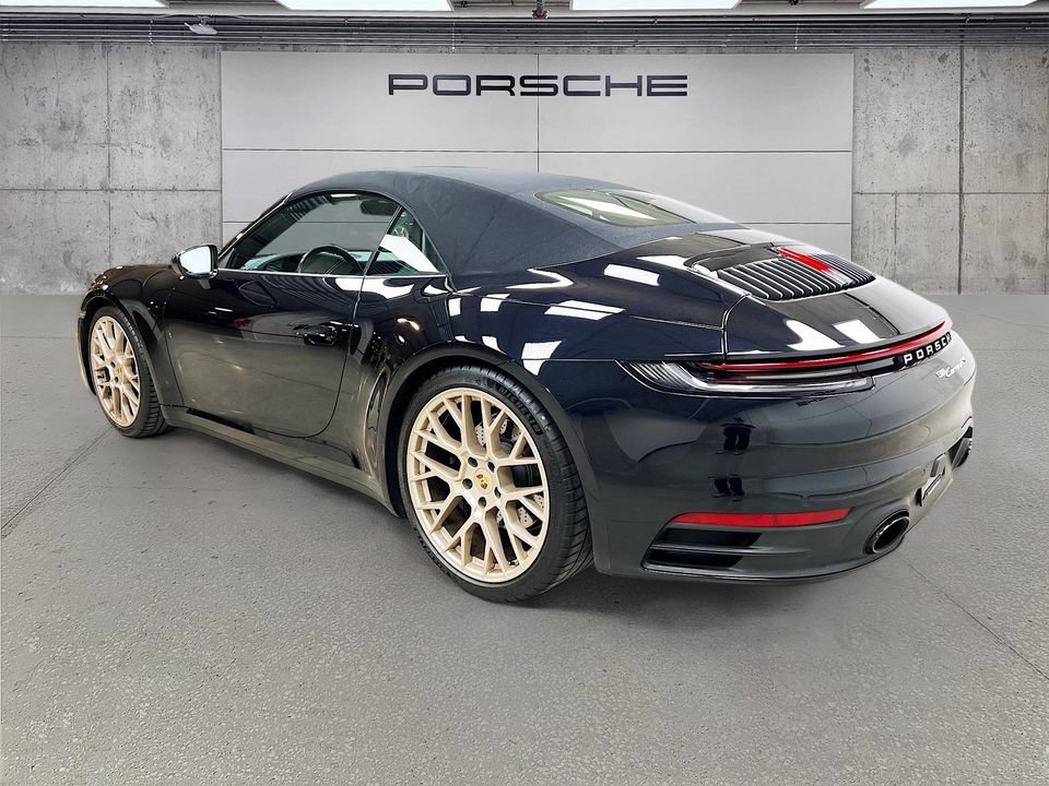 Certified 2023 Porsche 911 Carrera 4S AWD/4WD image 3