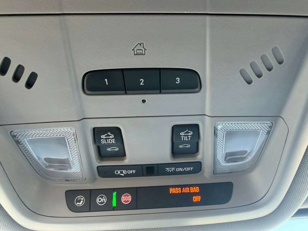 Used 2019 GMC Acadia SLT w/ LPO, Cargo Package AWD/4WD image 18