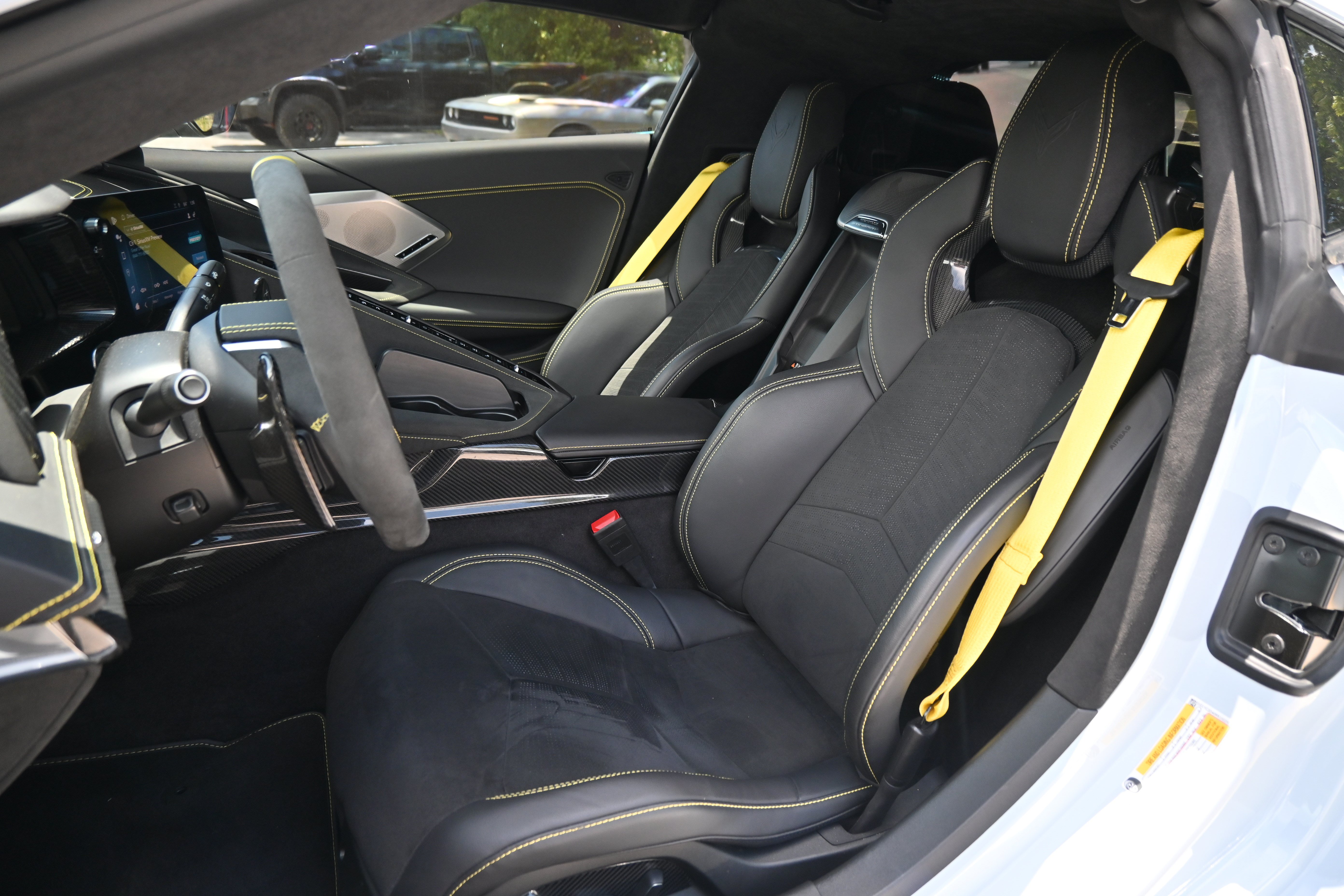 Used 2024 Chevrolet Corvette Stingray Premium Cpe RWD image 6