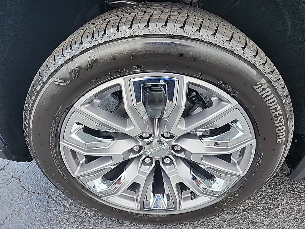 New 2026 GMC Sierra 1500 Denali image 9