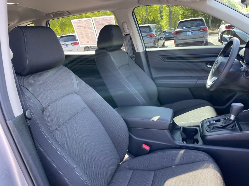Certified 2025 Honda CR-V EX image 31