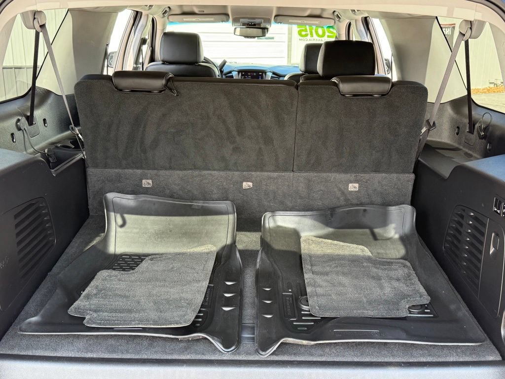 Used 2015 Chevrolet Suburban LT w/ Luxury Package AWD/4WD image 25