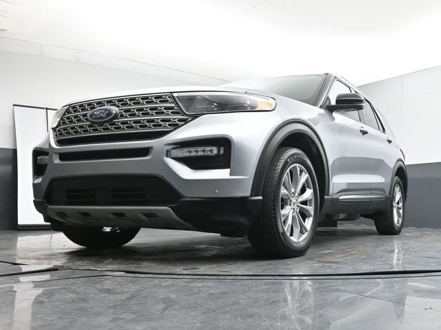 Used 2023 Ford Explorer Limited w/ Equipment Group 301A image 26