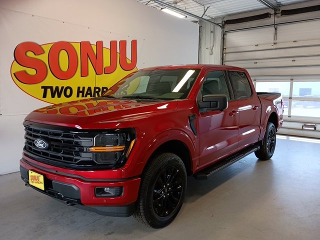 New 2025 Ford F150 XLT w/ Equipment Group 302A MID