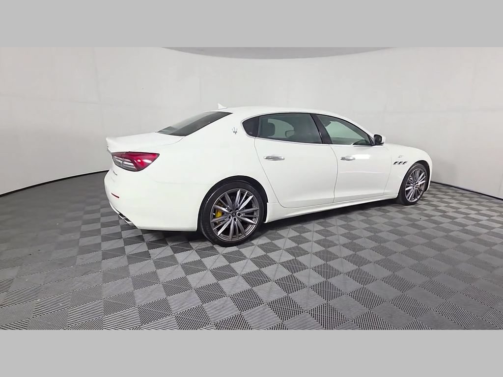 Used 2023 Maserati Quattroporte GT RWD image 36