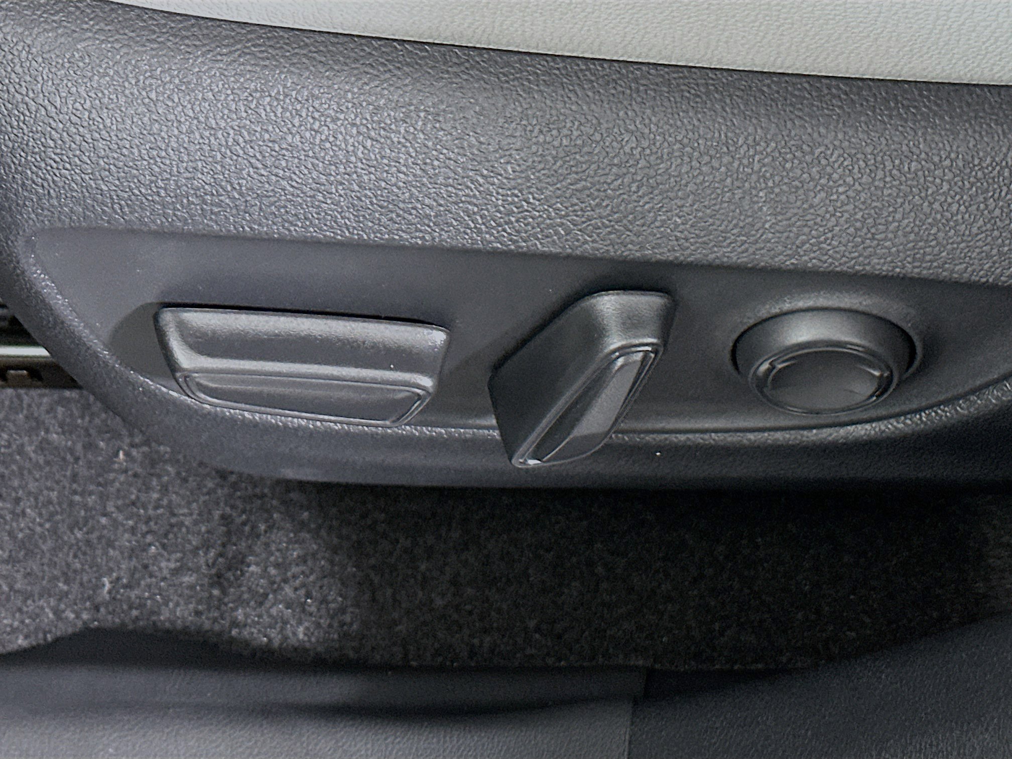 Certified 2026 Toyota Grand Highlander XLE image 13