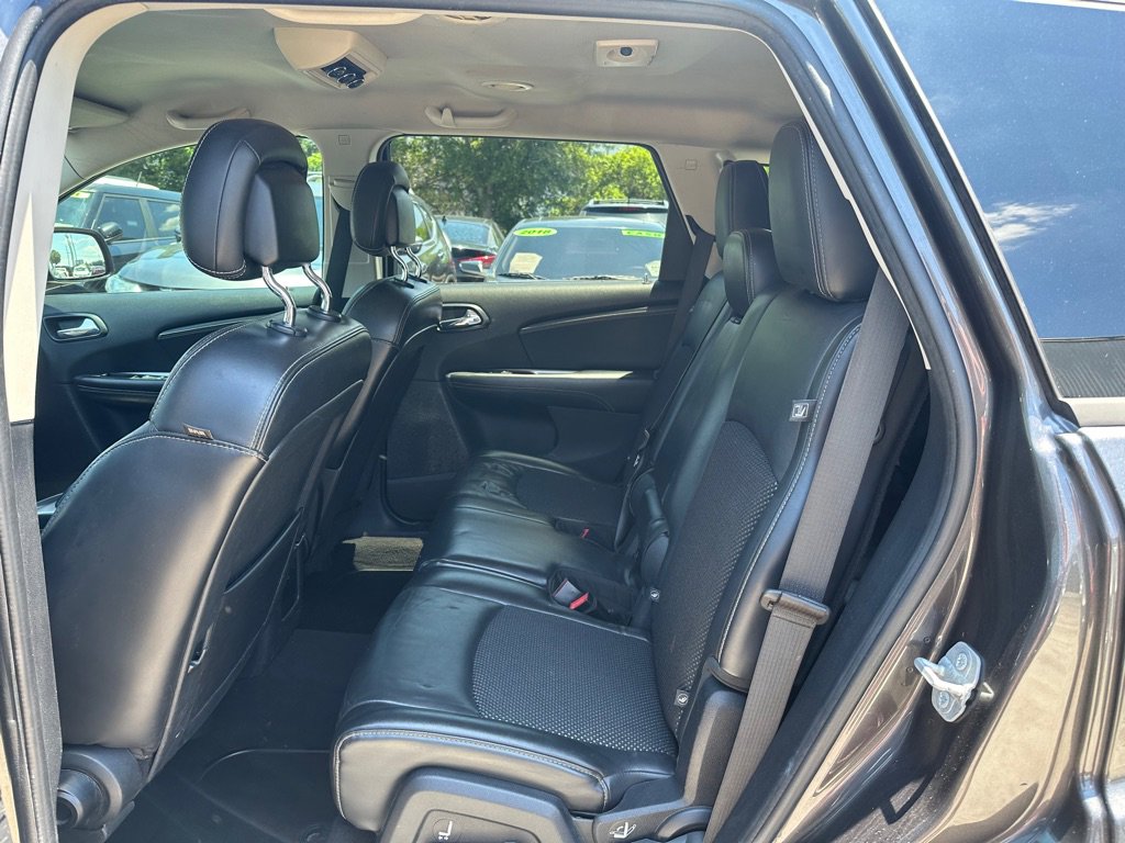 Used 2015 Dodge Journey Crossroad w/ Flexible Seating Group FWD image 15
