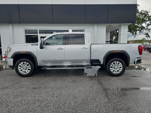 Certified 2021 GMC Sierra 2500 Denali w/ Denali Ultimate Package AWD/4WD image 4