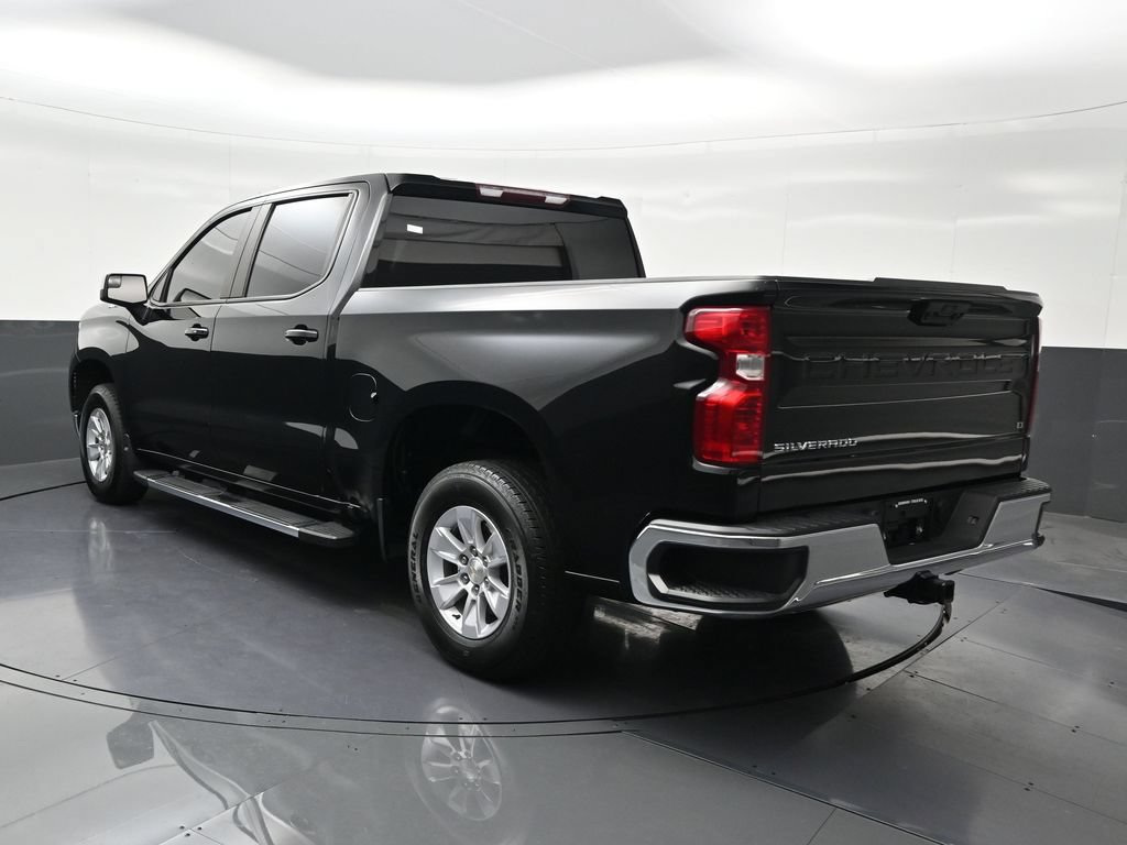 Used 2023 Chevrolet Silverado 1500 LT RWD image 3