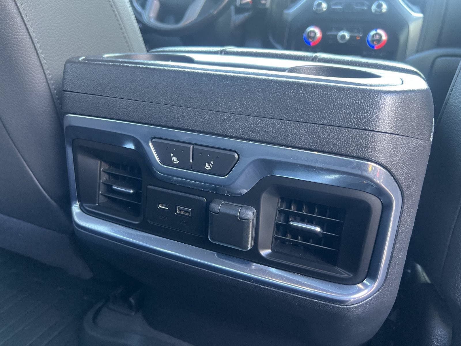 Used 2020 GMC Sierra 1500 Denali w/ Denali Premium Package AWD/4WD image 19