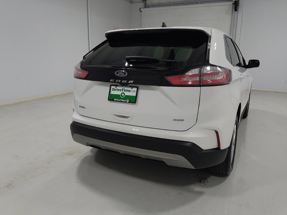 Used 2024 Ford Edge SEL image 7