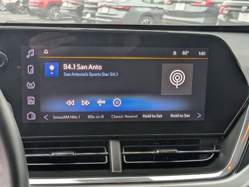 Used 2025 Chevrolet Trax LT w/ LT Convenience Package FWD image 18