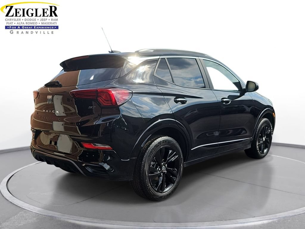 Used 2024 Buick Encore GX Sport Touring AWD/4WD image 5