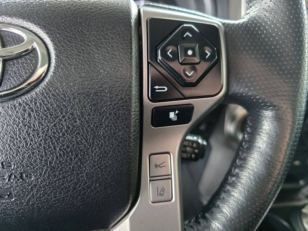 Used 2024 Toyota 4Runner SR5 Premium w/ Moonroof Package AWD/4WD image 31