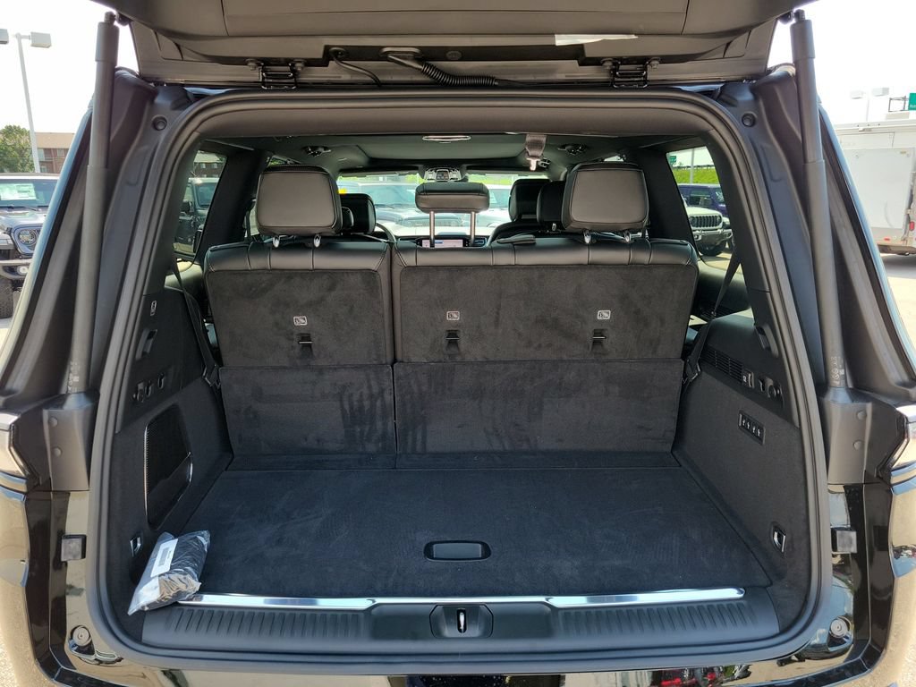New 2026 Jeep Grand Wagoneer Summit AWD/4WD image 6